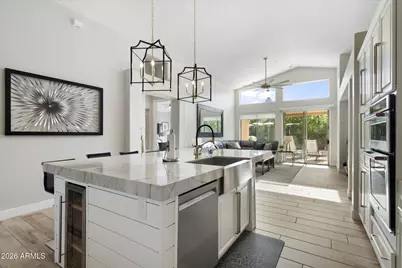 10263 E Acacia Drive, Scottsdale, AZ 85255 - Photo 2