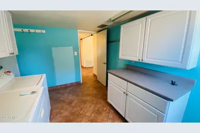 4930 W Torrey Pines Circle, Glendale, AZ 85308 - Photo 32