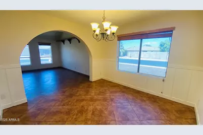 4930 W Torrey Pines Circle, Glendale, AZ 85308 - Photo 10