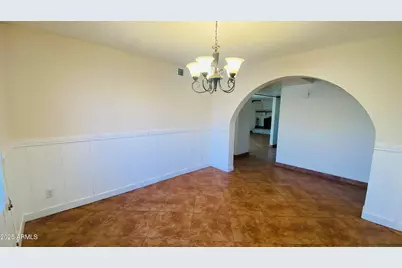 4930 W Torrey Pines Circle, Glendale, AZ 85308 - Photo 8