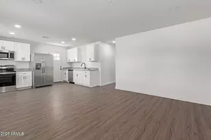 220 S 92nd Pl, Mesa, AZ 85208 - Photo 6