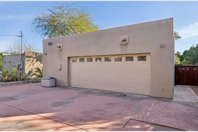 146 E Mariposa Street, Phoenix, AZ 85012 - Photo 16