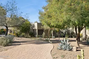 146 E Mariposa St, Phoenix, AZ 85012 - Photo 80