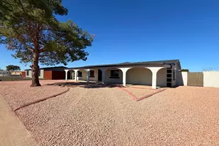 6834 W Sherri Jean Ln, Peoria, AZ 85382 - Photo 4