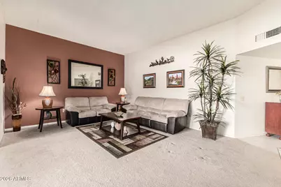 14019 N 111th Avenue, Sun City, AZ 85351 - Photo 4