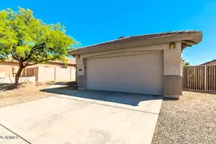 8761 E Obispo Ave, Mesa, AZ 85212 - Photo 2