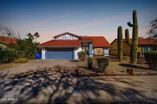 2106 E Friess Dr, Phoenix, AZ 85022 - Photo 68