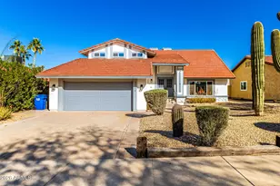 2106 E Friess Dr, Phoenix, AZ 85022 - Photo 36