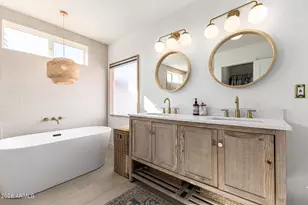 2106 E Friess Dr, Phoenix, AZ 85022 - Photo 20