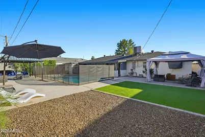 3014 E Whitton Avenue, Phoenix, AZ 85016 - Photo 2