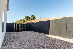 6009 S 15th Dr, Phoenix, AZ 85041 - Photo 32