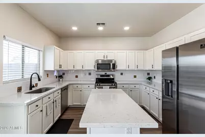 6009 S 15th Drive, Phoenix, AZ 85041 - Photo 6