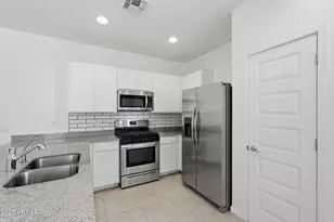 3022 E Riding Boot Wy, San Tan Valley, AZ 85140 - Photo 8