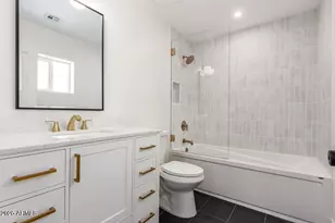 829 E Desert Park Ln, Phoenix, AZ 85020 - Photo 24