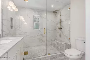 829 E Desert Park Ln, Phoenix, AZ 85020 - Photo 16