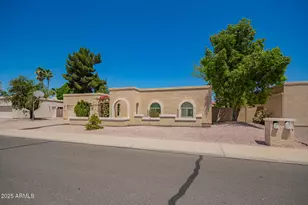 400 W Crofton St, Chandler, AZ 85225 - Photo 46
