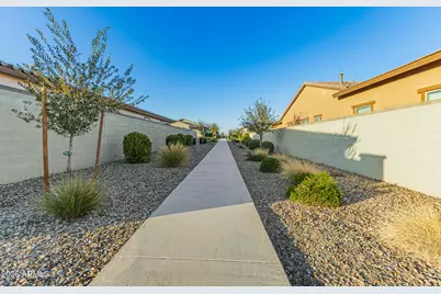 17016 W Royal Palm Road, Waddell, AZ 85355 - Photo 40