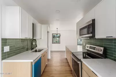 637 N Sunset Drive, Chandler, AZ 85225 - Photo 6