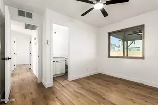 637 N Sunset Dr, Chandler, AZ 85225 - Photo 18