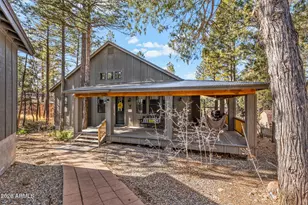 1435 E Jaguar Ln, Munds Park, AZ 86017 - Photo 1