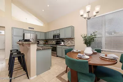 7452 W Los Gatos Drive, Glendale, AZ 85310 - Photo 4