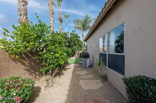 7452 W Los Gatos Dr, Glendale, AZ 85310 - Photo 30