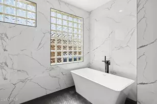 22423 N 54th Pl, Phoenix, AZ 85054 - Photo 74