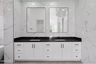 22423 N 54th Place, Phoenix, AZ 85054 - Photo 98