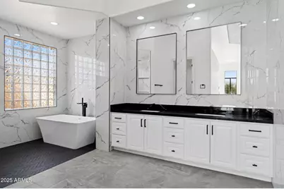 22423 N 54th Place, Phoenix, AZ 85054 - Photo 78