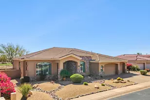 22423 N 54th Pl, Phoenix, AZ 85054 - Photo 2