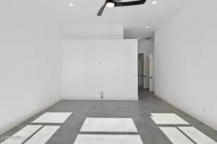 22423 N 54th Pl, Phoenix, AZ 85054 - Photo 62