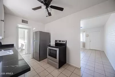 1915 N 26th Place #4, Phoenix, AZ 85008 - Photo 10