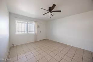 1915 N 26th Pl, Phoenix, AZ 85008 - Photo 6