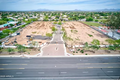 884 N Poinciana Court #5, Gilbert, AZ 85234 - Photo 4