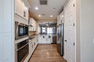 13224 W Cordia Ln, Peoria, AZ 85383 - Photo 10