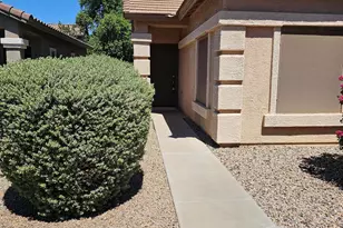 41254 W Granada Dr, Maricopa, AZ 85138 - Photo 4