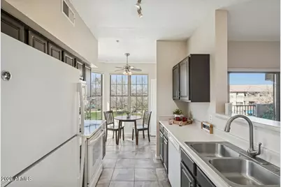 14950 W Mountain View Boulevard #7301, Surprise, AZ 85374 - Photo 6