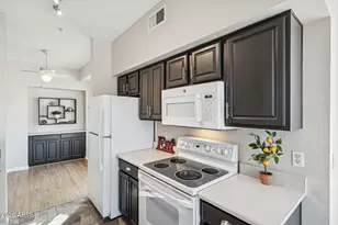 14950 W Mountain View Blvd, Surprise, AZ 85374 - Photo 10