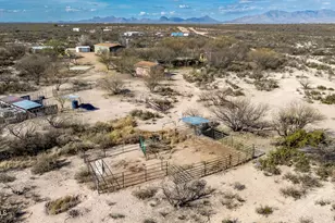 1886 E Robins Roost Trail, Huachuca City, AZ 85616 - Photo 6