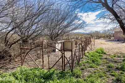 1886 E Robins Roost Trail, Huachuca City, AZ 85616 - Photo 40