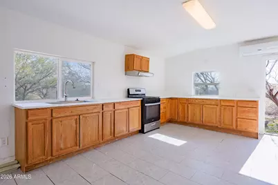 1886 E Robins Roost Trail, Huachuca City, AZ 85616 - Photo 44