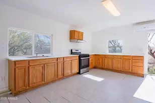 1886 E Robins Roost Trail, Huachuca City, AZ 85616 - Photo 44