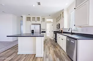 1886 E Robins Roost Trail, Huachuca City, AZ 85616 - Photo 24