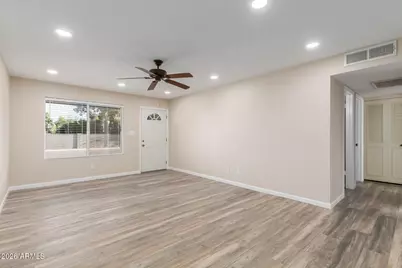 2215 W Straford Drive, Chandler, AZ 85224 - Photo 12