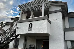 2201 N Comanche Dr, Chandler, AZ 85224 - Photo 2