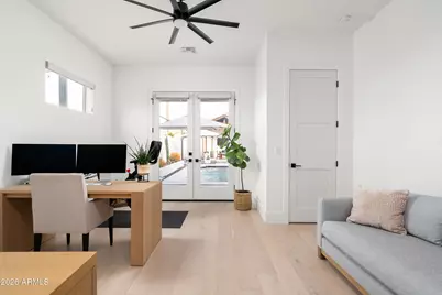 4223 N 41st Place, Phoenix, AZ 85018 - Photo 14