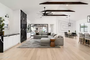 4223 N 41st Pl, Phoenix, AZ 85018 - Photo 4