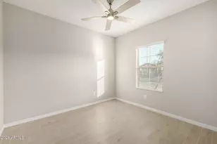 3018 W Straight Arrow Ln, Phoenix, AZ 85083 - Photo 8