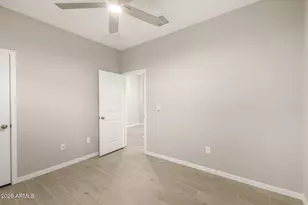 3018 W Straight Arrow Ln, Phoenix, AZ 85083 - Photo 30