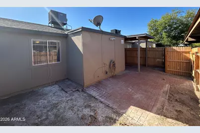 6711 W Osborn Road #22, Phoenix, AZ 85033 - Photo 12